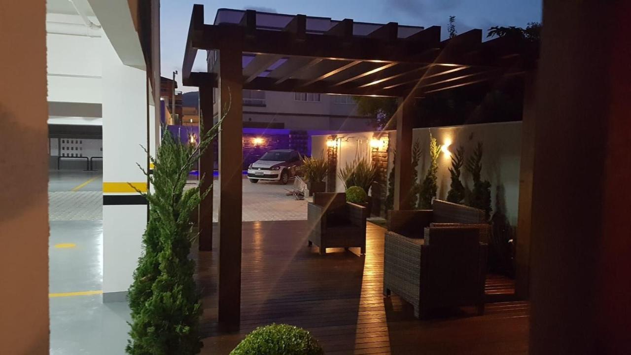 Var-101A Dpto Amplio En Condominio Cerrado Con Piscina บอมบินญัส ภายนอก รูปภาพ